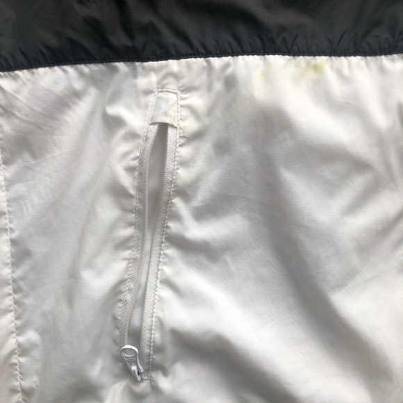 Black and white PUMA track jacket - Picture 4 of 6